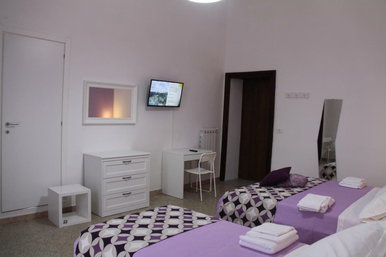 B&B Le Porte Di Napoli Nápoles Exterior foto