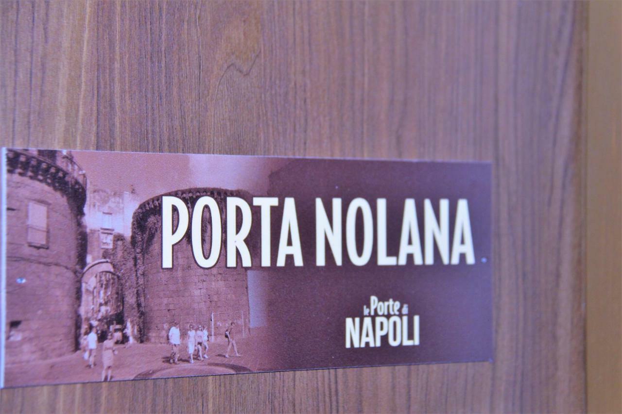B&B Le Porte Di Napoli Nápoles Exterior foto