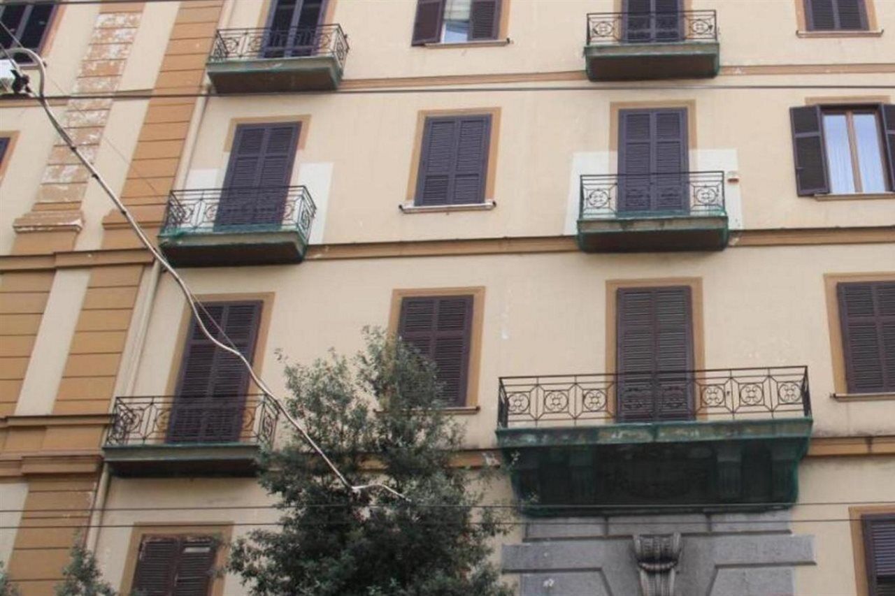B&B Le Porte Di Napoli Nápoles Exterior foto